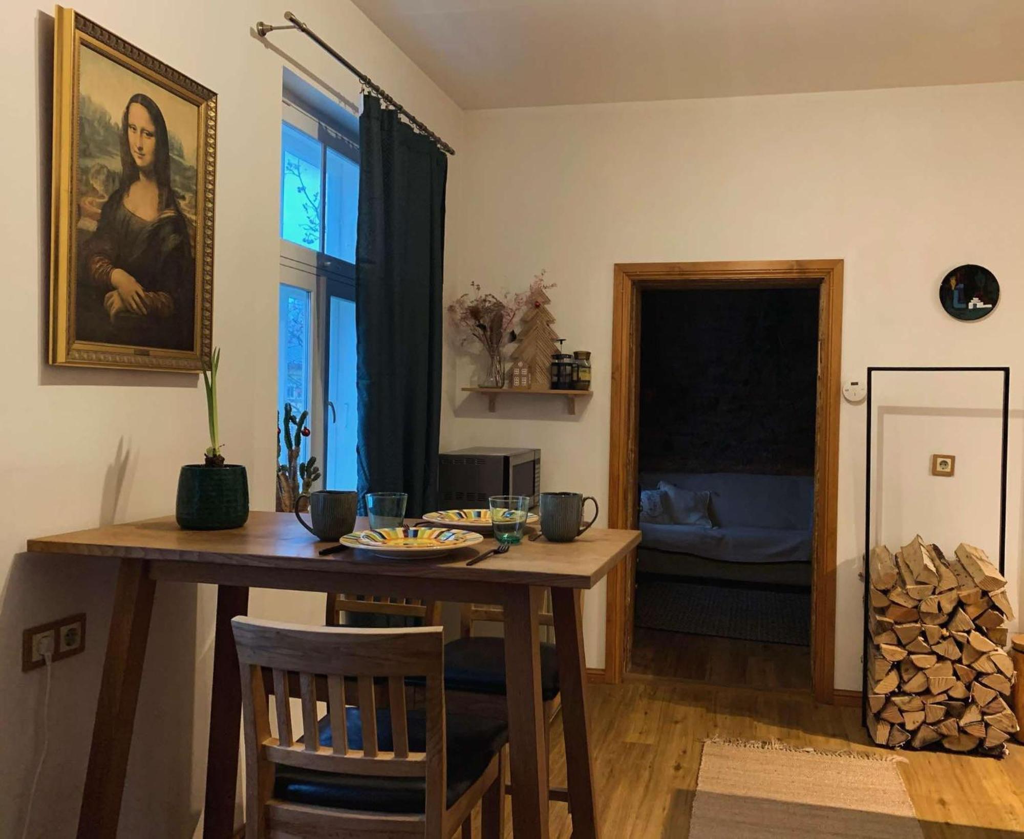 Hygge With Free Parking - Boho Style *